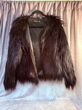 Lanshifei Black Shaggy Faux Fur Jacket Coat Long Sleeve